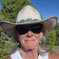 Are the beaches crowded with college spring breakers in mid-March?