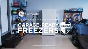Garage ready upright freezer with 5 shelves, mechanical thermostat and manual defrost, energy star rated. Ge Appliances Garage Ready Upright Freezer Youtube