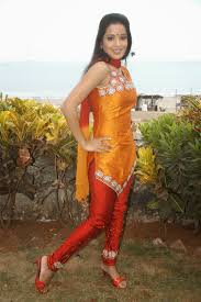 fashiontrendsphotos: Hot bhojpuri actress monalisa photos gallery