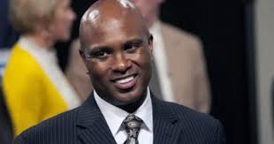 Hazell brings new scheme, persona to the program