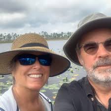 What are some can't put down book recommendations?