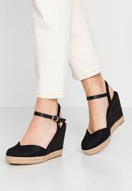 Women's high heel closed toe chunky wedding pumps shoes. Tommy Hilfiger Basic Closed Toe High Wedge High Heel Sandalette Black Schwarz Zalando De