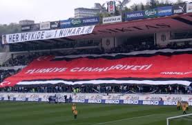 Turkiye Cumhuriyeti Besiktas Carsi Bjk Besiktas Carsi Carsilar Tezahurat Turkiye