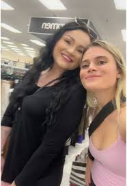 Natalie Dinsmore (@nats_dinsmore)