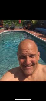 I was seven years old here -grade2 Hutton St.PS. I am in back row,third  from left. How's this for a memory --next to me Peter Baguely,Robert  Perkins,?,Peter Pilley and Bruce Featherstone. Front