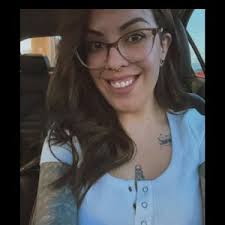 Leslie Jarrell (@fuckenmedina)