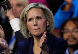 Gwen Walz to speak in Beloit and Madison