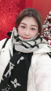 风和日丽，心情美丽，家人相守，快乐相聚，三姐妹