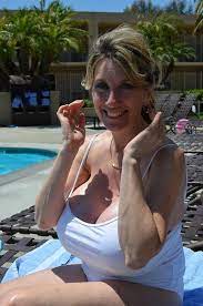 Nancy quill tits