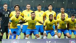 من بين لاعبي المنتخب البرازيلي الحالي يوجد فقط لاعبان اثنان يشاركان مع فرقهما المحلية في الدوري البرازيلي وهما كل من جيروميل وفاغنر المدافعان وكاسيو لاعبي غريميو. ÙØ±ÙŠØ¯ ÙŠÙƒØ´Ù Ø¹Ù† Ø£Ø¨Ø±Ø² Ù„Ø§Ø¹Ø¨ÙŠ Ø§Ù„Ù…Ù†ØªØ®Ø¨ Ø§Ù„Ø³Ø¹ÙˆØ¯ÙŠ