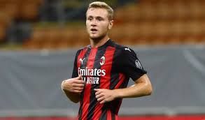 Airport shuttle available at an additional charge. Pobega All Atalanta Ad Una Condizione Il Milan Non Ripete L Errore Fatto In Passato