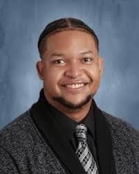 Anthony Downer's Instagram, Twitter & Facebook