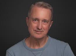 Michael Almy's Instagram, Twitter & Facebook