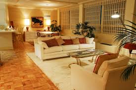 Americans are obsessed with ranch homes. Inside The Homes Of American Hustle Hgtv