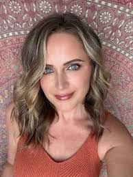 Tina Bowling's Instagram, Twitter & Facebook