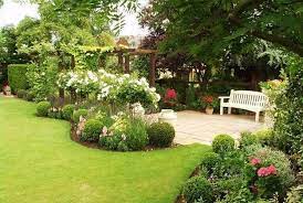 25 And 30 New Topiary Ideas Great Decorative Plants To Beautify Yard Landscaping Small Backyard Landscaping Cheap Landscaping Ideas Backyard Garden Design