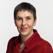 Jennifer Eichmann's Instagram, Twitter & Facebook