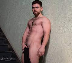 Eric Brown Archives - Nude Men, Nude Male Models, Gay Selfies & Gay Porn