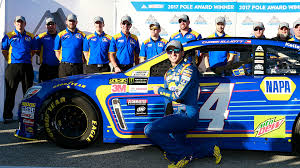 Find out how the points system rewards drivers. Daytona 500 Qualifying 2017 Chase Elliott Carries On Family Tradition With Pole Run Sporting News