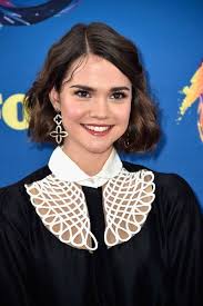 More Pics Of Maia Mitchell Pumps Short Hair Styles Maia Mitchell Hair Celebrity Hair Inspiration