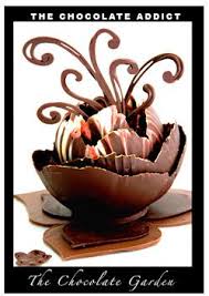 Pin By Sequoia M On Inspiring Yummies Chocolate Art Chocolate Showpiece Chocolate Sculptures