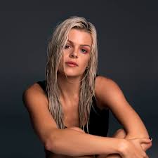 Davina michelle, sebastiaan brouwer produced by: Davina Michelle Better Now Lyrics Genius Lyrics