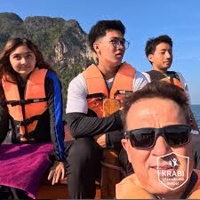 🌍✨ Year 12 Trang Adventure! ✨🌊 Our Year 12 students had an unforgettable  trip to Trang! From paddling through the breathtaking Tham Le Khao Kob cave  system to exploring the vibrant streets