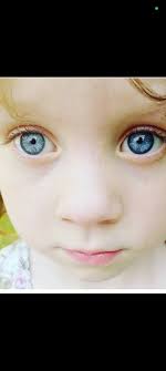 My two daughters 😊😊