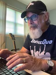 Happy Birthday to my favorite singer!!