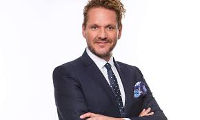 Lakatos márk (@lakatosmarkstyle) on tiktok | 326k likes. Nepszava Lakatos Mark