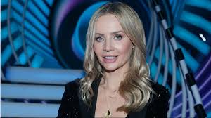 W 2008 roku do kolekcji dołączyła nazwisko po mężu adamie badziaku. Agnieszka Wozniak Starak Pokazuje Efekty Ostatniej Wizyty U Fryzjera Zeberka