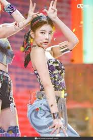 The song was released with 4 other songs, 'don't give a what', 'louder', 'id', and 'surf'. 200824 Itzy Not Shy 200820 M Countdown Performance Mini Fanmeet Pics Itzy Girl Kpop Girls