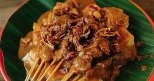 Selanjutnya masukkan daging sapi untuk sate ke. Resep Dan Cara Membuat Sate Padang Pariaman Yang Praktis Di Rumah Popmama Com