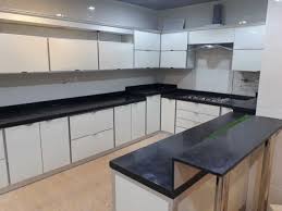 جدران مطابخ زجاج