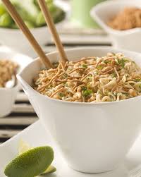 Un Joli Ramen Au Beurre De Cacahuete Recette Ramen Idee Recette Recettes De Nouilles Ramen