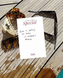 Neutral tones and a flattering fit define this Della Weiss design🧘‍♂️✨