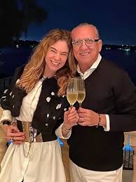 Desirée soares é casada com um dos maiores apresentadores da televisão do brasil. Galvao Bueno Narrador Relembra Como Conheceu Desiree Ha 20 Anos Uma Princesa