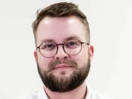 On the Move: Sara Tompkins