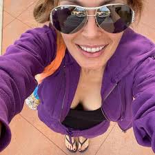 Un furto in casa finito in tragedia a Lonate Pozzolo, nel Varesotto. Alle  11 di questa mattina, mercoledì 14 gennaio, due uomini si sono introdotti  in una villa per rubare. All'interno dell'abitazione