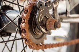 How To Remove Rust From A Bike Chain How To Remove Rust Cleaning Hacks Bike Repair