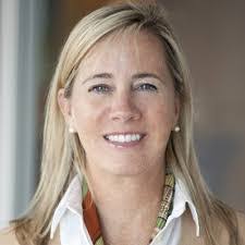 Lisa Pascarelli's Instagram, Twitter & Facebook