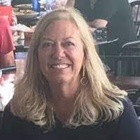 Roxanne Waldron's Instagram, Twitter & Facebook