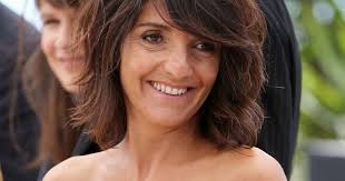 See more of florence foresti on facebook. Florence Foresti La Maman De Toni Est En Couple Et Tres Amoureuse Terrafemina