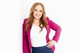 How Elsa Morgan, CEO of The Queenie Effect, Is Transforming Womens Lives  and Financial Futures with Her Legacy Coaching Programs