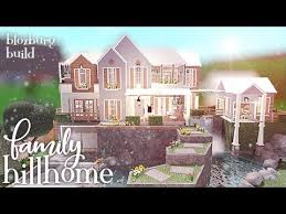 Tips for better building in bloxburg. Roblox Bloxburg Aesthetic Family Hillhome Youtube Two Story House Design Unique House Design Luxury House Plans