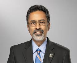 Dr. Khator wins Quasar award for leadership