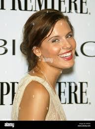 Lisa Tower's Instagram, Twitter & Facebook