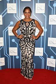 In upcoming scenes (via tv week), shareena's sheila is in the area for business reasons as she considers investing in the hive. Pictures Photos Of Shareena Clanton Stunning Women Beautiful Gorgeous Fashion