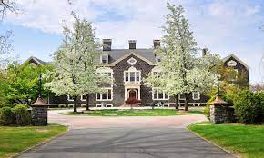Home solutions llc sells a total of 1 medicare chargeable items at 3 regent st, ste 306, livingston, nj 07039. Livingston Nj Real Estate Homes For Sale Newjerseyluxuryrealestate Com