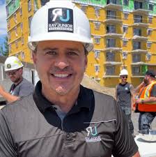 Recul historique des mises en chantier au Québec: des maisons neuves  cherchent preneurs depuis deux ans